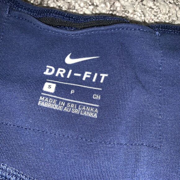 Women’s Size Small Nike Dri Fit Blue‎ Pink Cropped Legging Soft - Picture 7 of 9